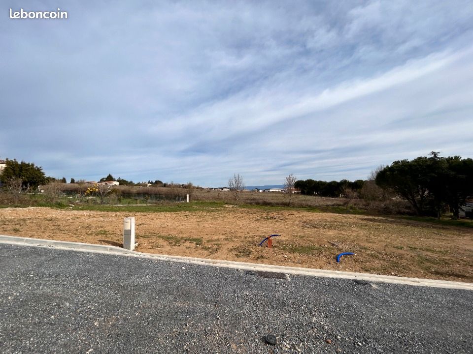 Terrain 716 m² · à Alairac · 68 500 €