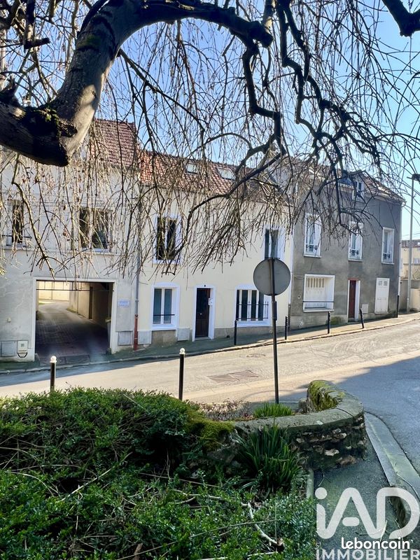 Immeuble 117 m² · à Groslay · 117 m² · 399 000 €