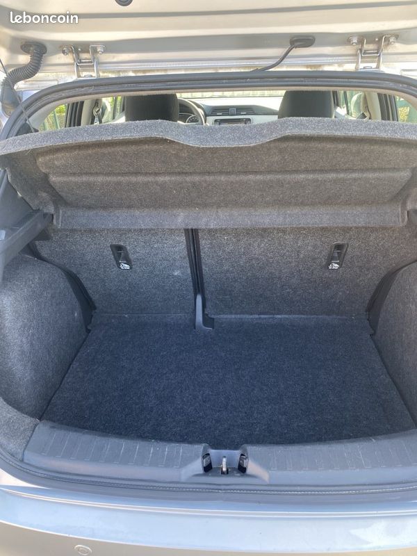 Nissan micra 0.9 ig-t 90ch tekna 2018 (image 24)