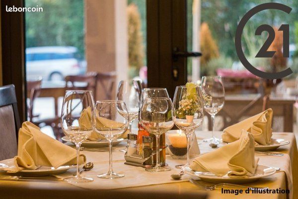 Fonds de commerce restaurant 57 m² - Bureaux & Commerces