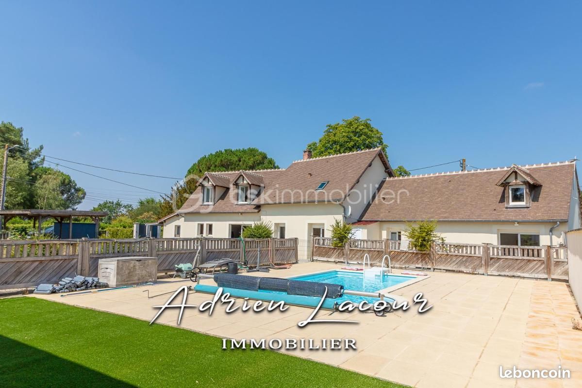 Maison 8 pièces 214 m² · à Langon-sur-Cher · 214 m² · 282 000 €