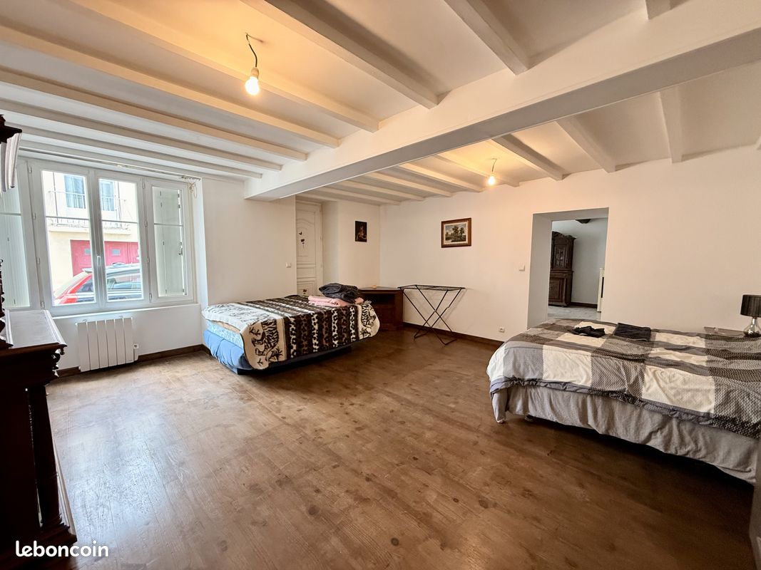 Maison 5 pièces 196 m² (image 4)