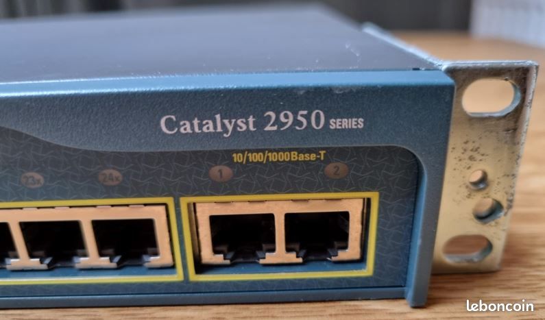 Switch Réseau CISCO Catalyst 2950 Séries (Manageable) (image 4)