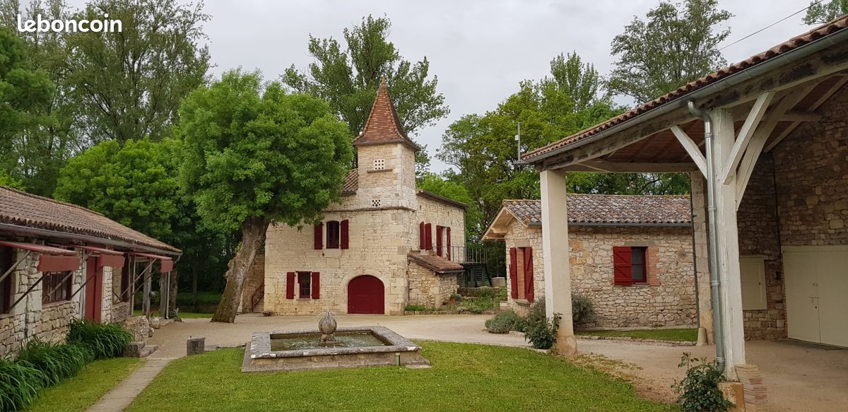 Maison 10 pièces 190 m² · à Lapenche · 190 m² · 463 500 €