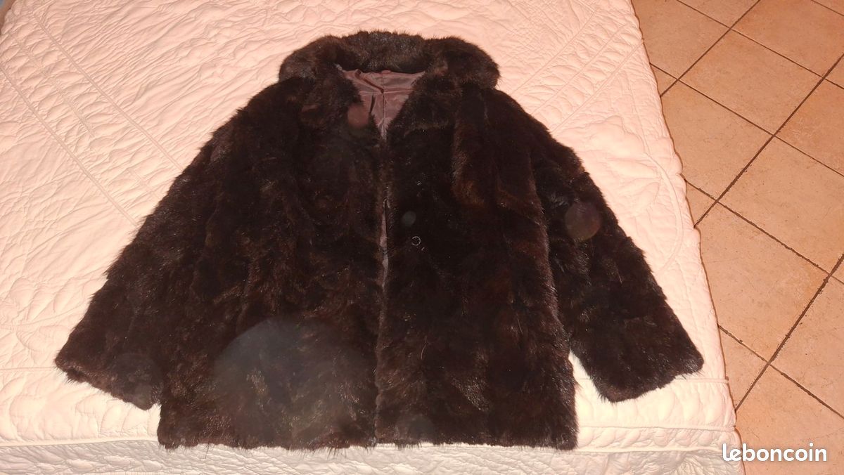 A vendre veste de fourrure véritable (image 1)