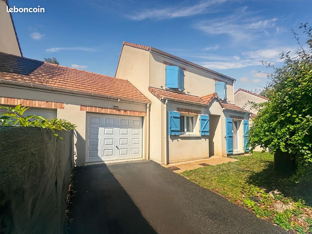 Maison 6 pièces 100 m² · à Rubelles · 100 m² · 350 000 €