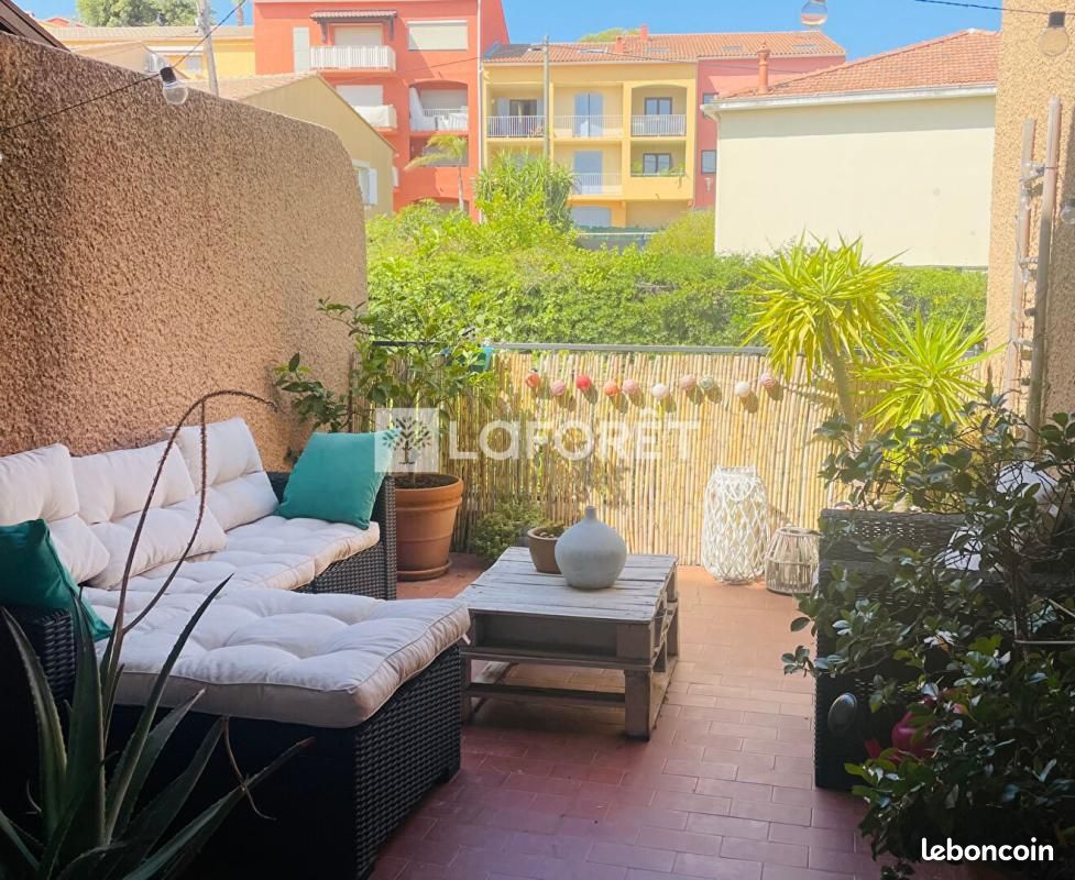 Appartement 2 pièces 44 m² · à Carqueiranne · 44 m² · 950 €