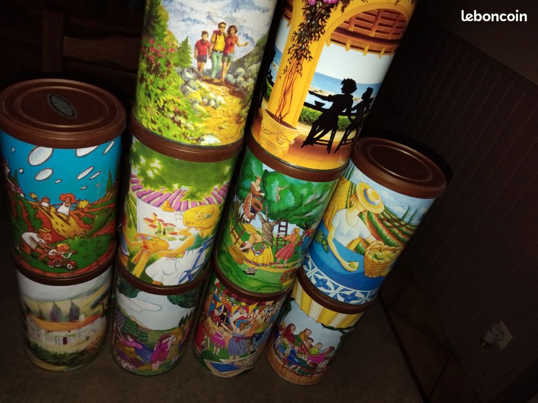 Lot 10 boîtes de rangement : Achat occasion | Autres loisirs créatifs