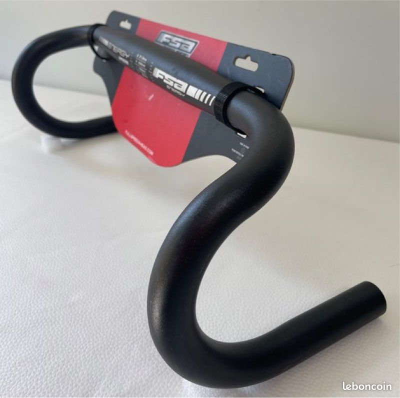 Guidon + Potence FSA - Combo Neuf Avec Défauts Mineurs