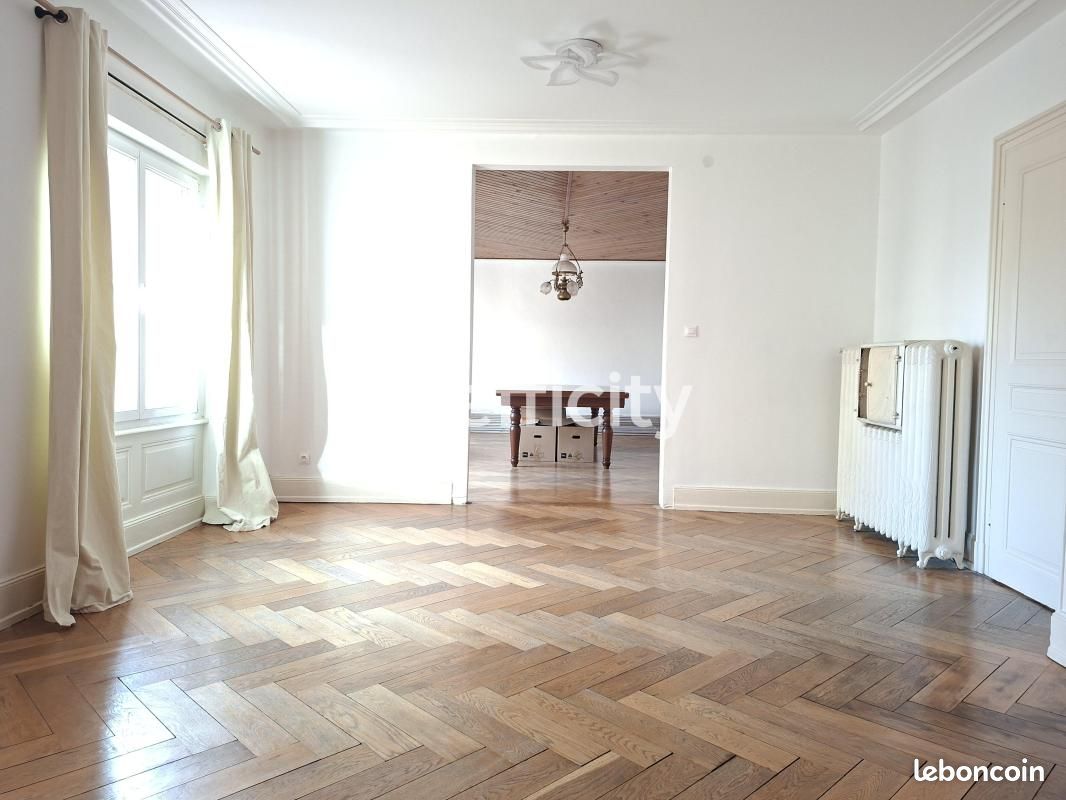 Appartement 4 pièces 117 m² · à Mulhouse · 117 m² · 149 000 €