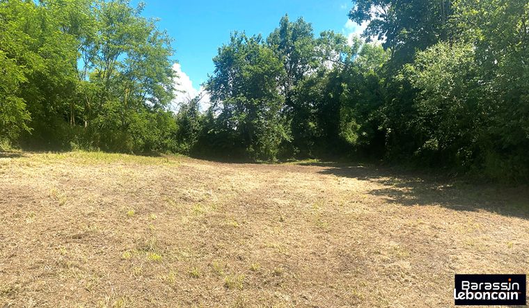 Terrain 1020 m² HEUGUEVILLE SUR SIENNE