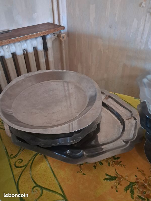 Plat de service en inox (image 2)