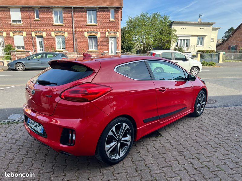 Kia ceed 1.0t-gid 120 GT Line (image 3)