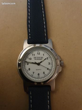 Montre Detours En France Quartz - Boîtier Acier 33 Mm Octogone, Bracelet Cuir Marron, Occasion Bon état