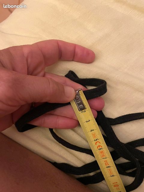 1 paire de lacets noirs 90 cm pour chaussures/baskets avec 6 paires d'œillets. Lacets neufs (image 7)