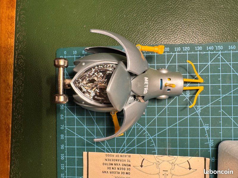 Il était une fois l'espace - Popy - Métro figurine plastique (neuve en