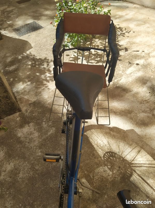 Siège bébé vélo vintage à restaurer (image 3)
