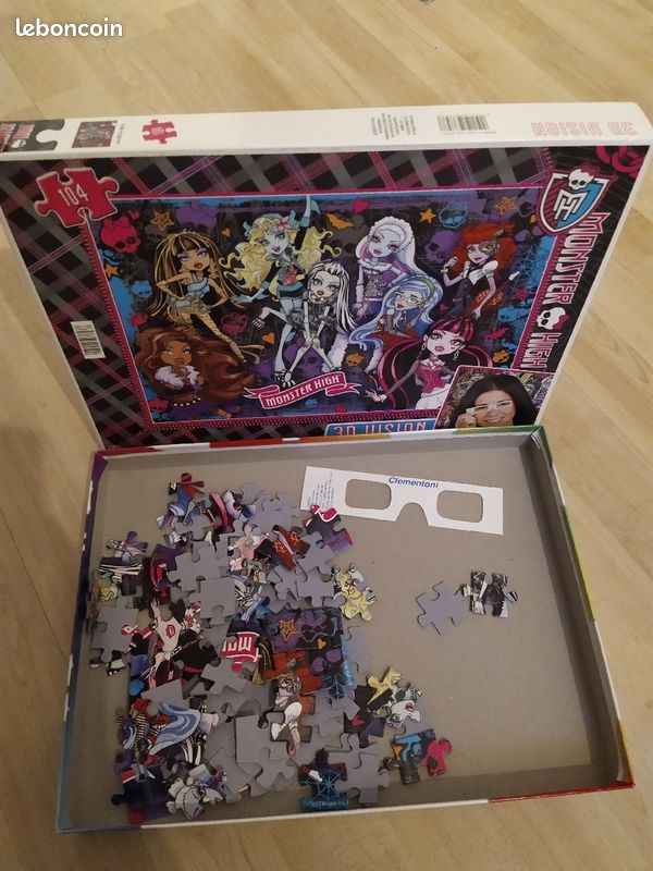 Puzzle 3D 104 pièces Monster High (image 1)