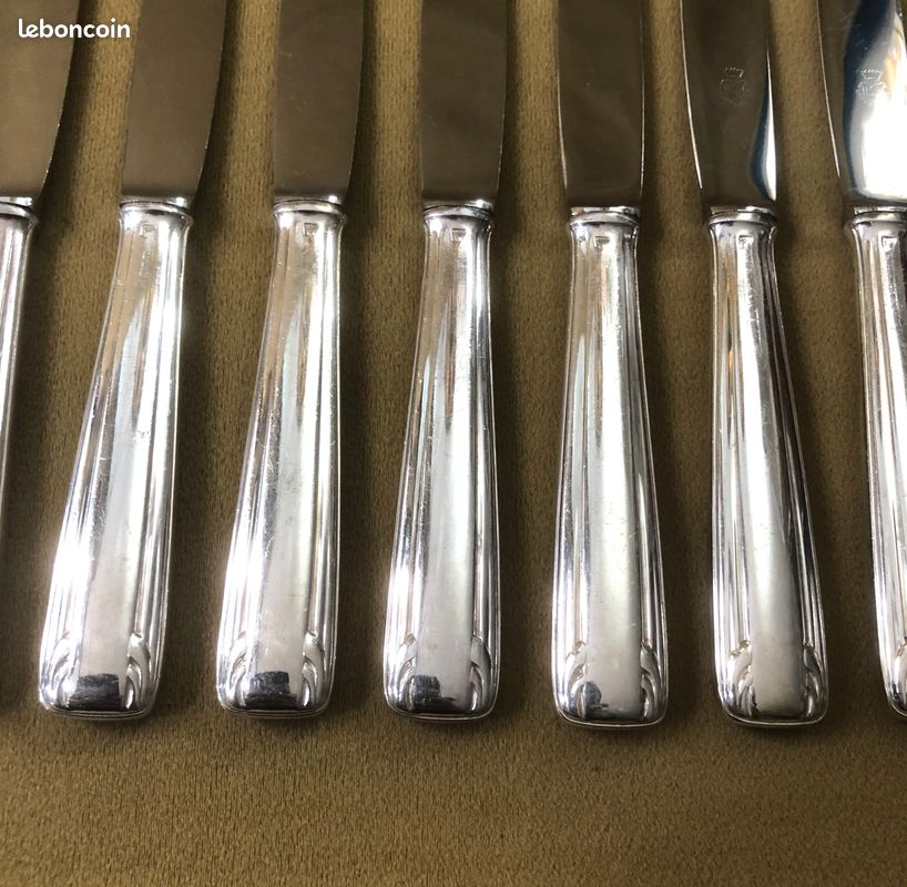 12 couteaux de table métal argenté filets coquille Lcf couvert Français 25,2cm