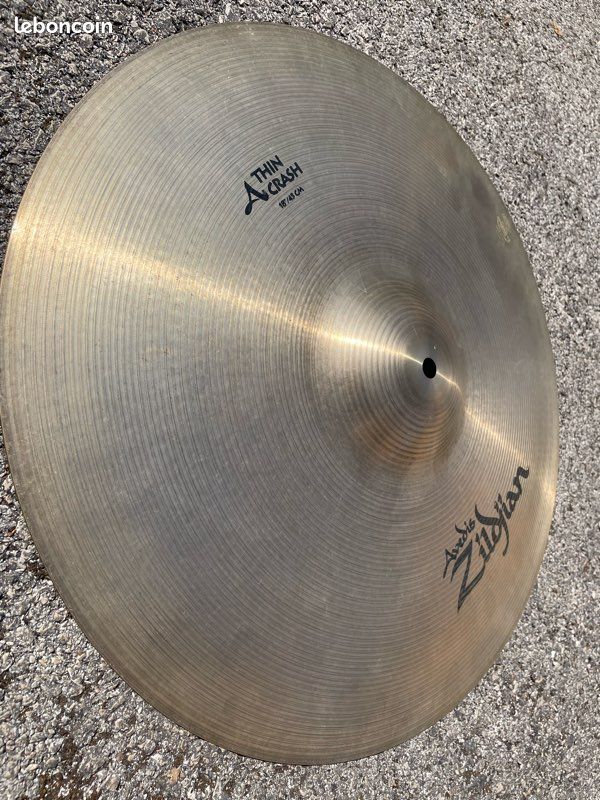 Cymbale Zildjian Avedis Thin Crash 18 (image 3)