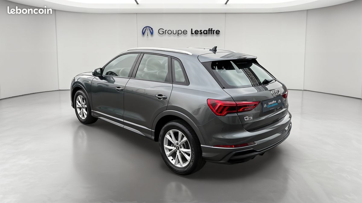 AUDI Q3 35 TDI 150 ch S tronic 7 S line (image 3)