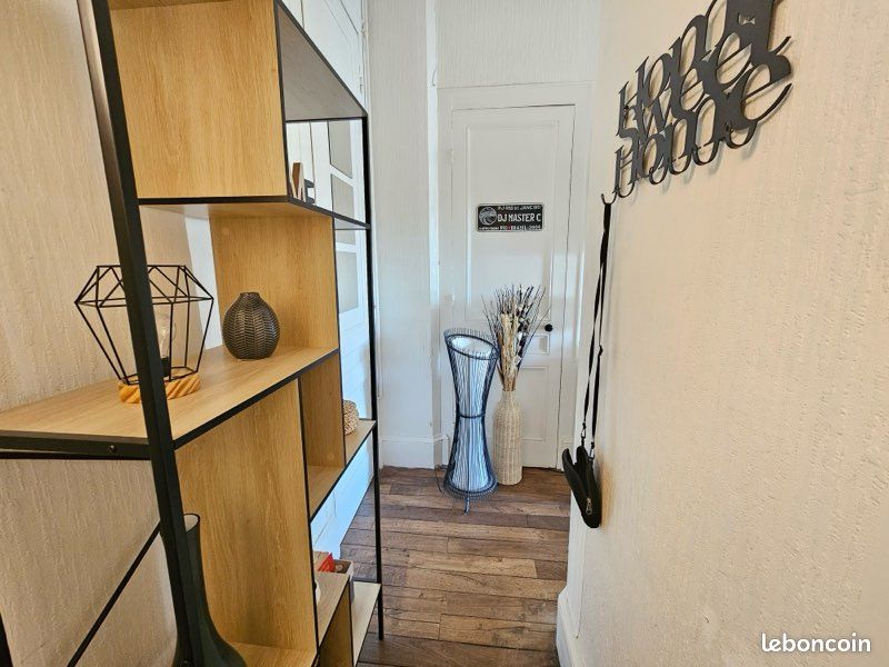 Appartement 2 pièces 52 m² · à Oullins-Pierre-Bénite · 52 m² · 850 €/mois