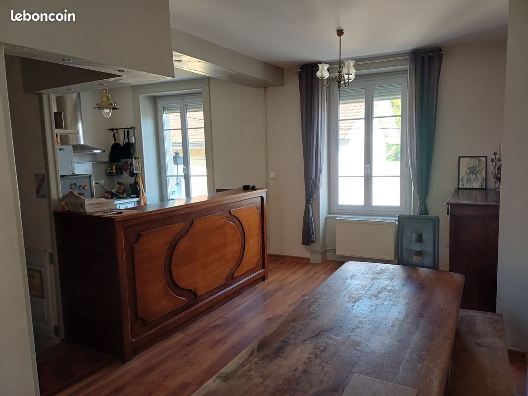 Appartement 5 pièces 89 m² · à La Tour-du-Pin · 89,3 m² · 199 000 €