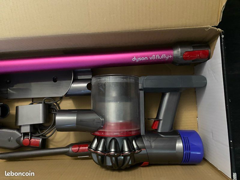 Aspirateur Dyson V8 (image 2)