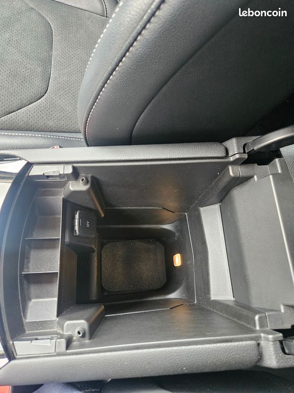 Ford S-max TITANIUM 2.0L 150CV (image 16)