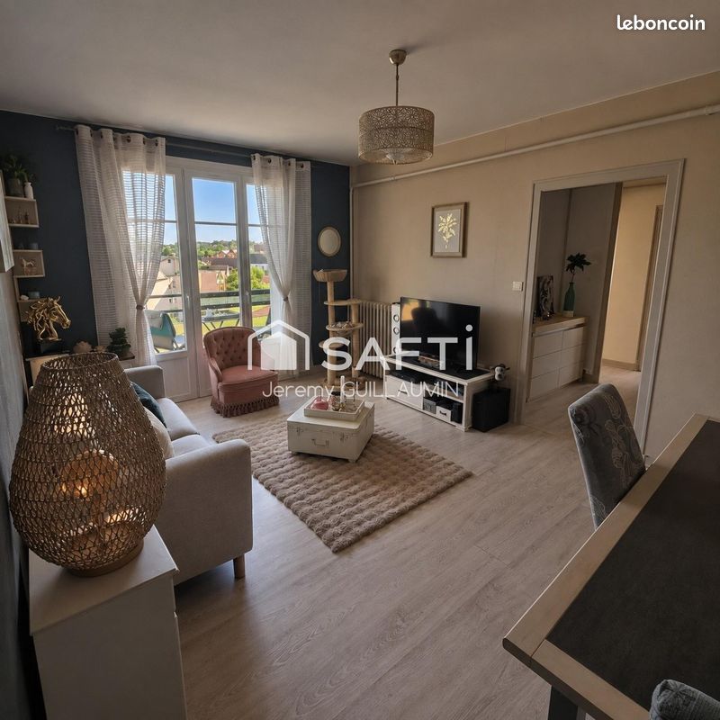 Appartement 4 pièces 68 m² · à Saint-Pourçain-sur-Sioule · 68 m² · 73 000 €