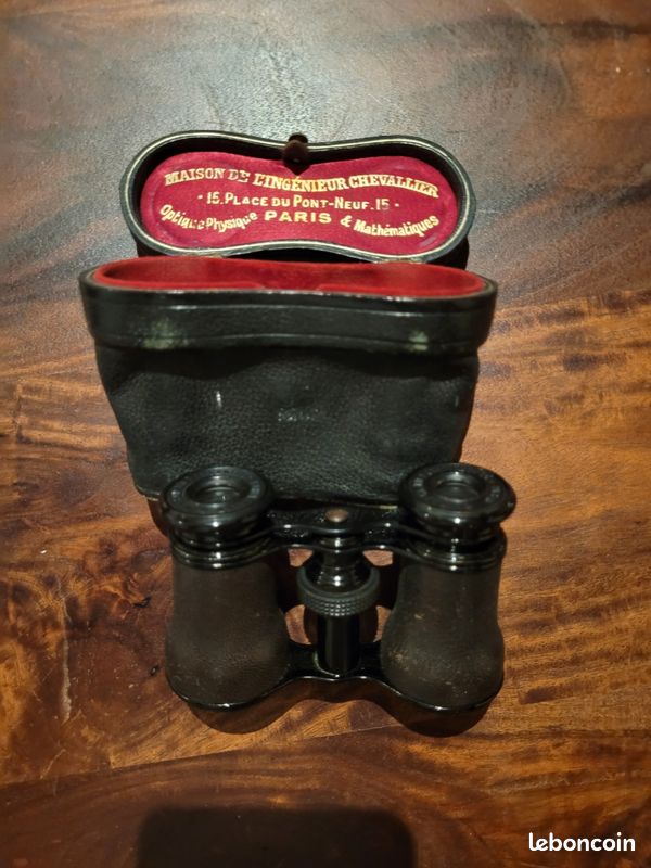 Jolies lunettes d'opéra françaises anciennes, vers 1920 En vente sur