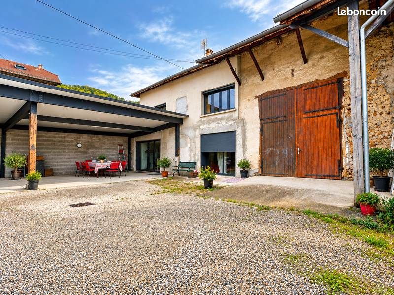 Maison 5 pièces 119 m² · à Apprieu · 119 m² · 275 000 €