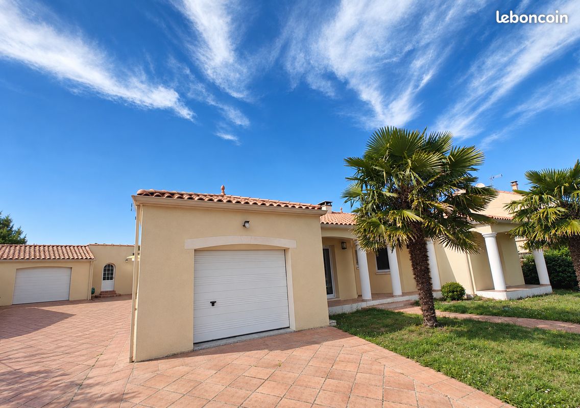 Maison 6 pièces 136 m² · à Brains · 136 m² · 440 000 €