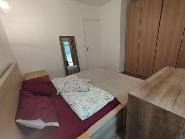 Appartement a louer  - 3 pièce(s) - 70 m2 - Surfyn