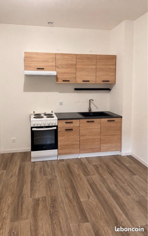 Appartement 2 pièces 28 m² · à Oyonnax · 28 m² · 500 €/mois