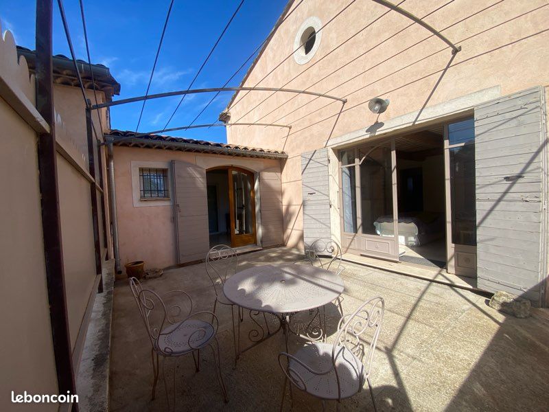 Maison 3 pièces 81 m² · à Carpentras · 81 m² · 940 €/mois