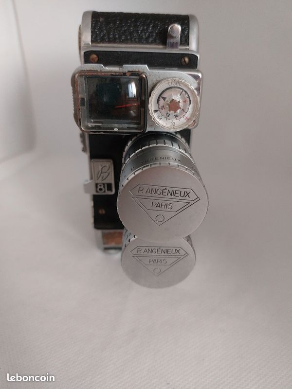 VINTAGE BOLEX PAILLARD C8 SL Movie Camera 8mm avec très rare Zoomar EUR 110,00 - FR