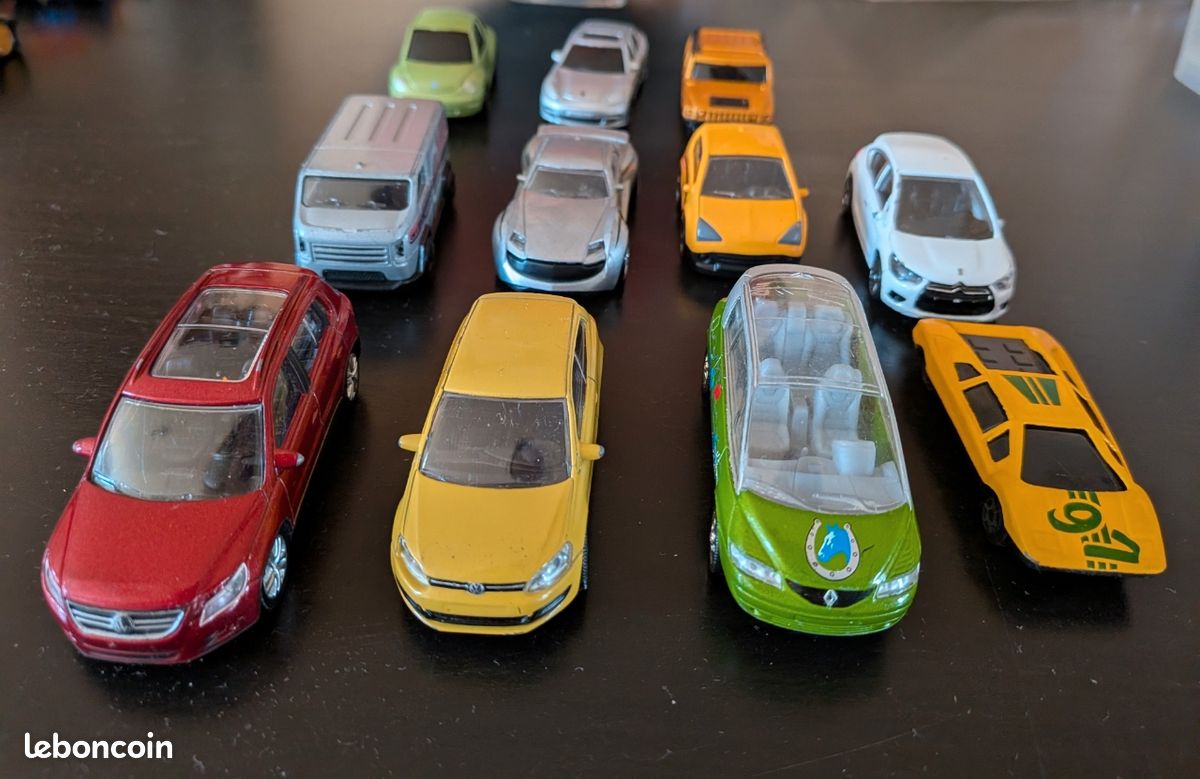 Lot de 11 petites voitures miniatures – Maisto, Fastlane, Norev, Majorette + Lamborghini Countach (image 2)
