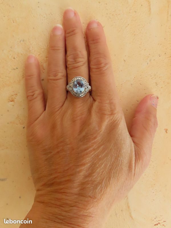 41.15 Carats 100% Naturel Exclusvté Flashy Labradorte Cabochon