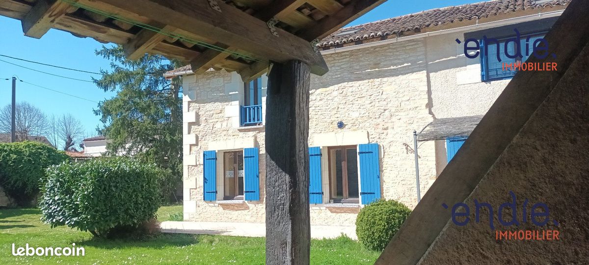 Maison 7 pièces 180 m² · à Angliers · 180 m² · 199 500 €