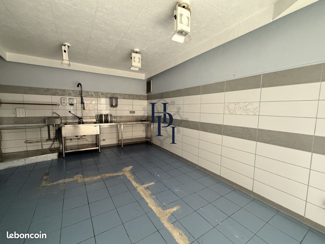 Maison 5 pièces 150 m² · à Saint-Affrique · 150 m² · 110 000 €