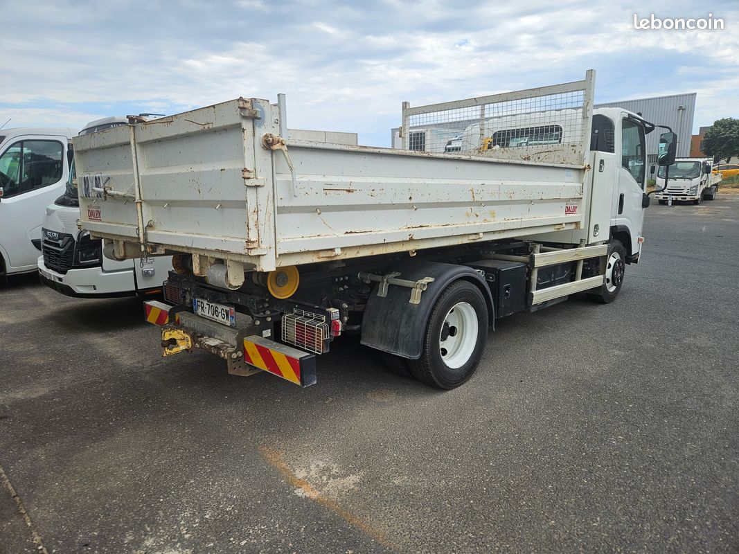 ISUZU P75 5L2 190Ch Ch (image 3)