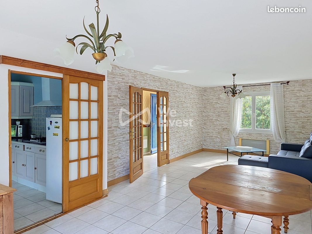 Maison 6 pièces 132 m² · à Vallon-sur-Gée · 132 m² · 170 000 €