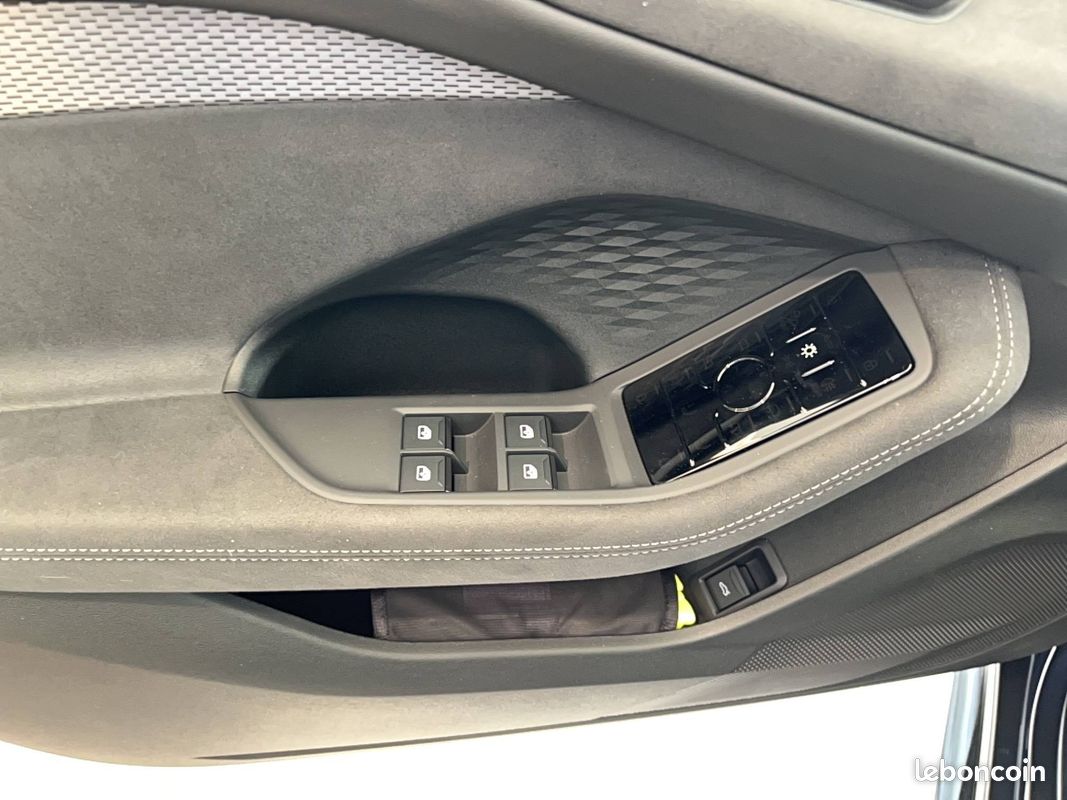 AUDI A5 Avant TFSI 204 ch S tronic 7 Quattro S line (image 26)