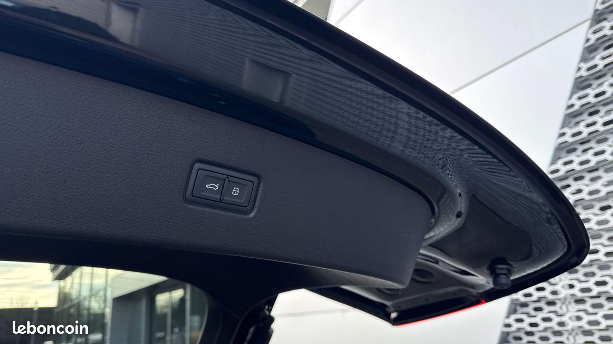 AUDI Q5 Sportback 50 TFSIe 299 S tronic 7 Quattro S line (image 30)
