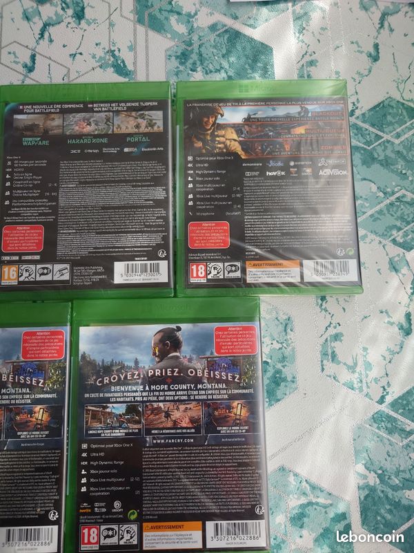 Lot De 2 Jeux Xbox - Dont Halo Et Rainbow Six - Bon état