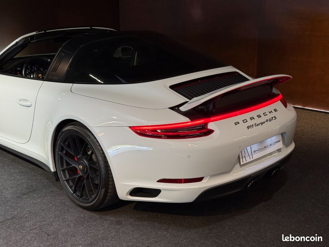Porsche 911 991 Carrera 4 GTS Targa PDK Immat France Bose / Echappement Sport (image 10)