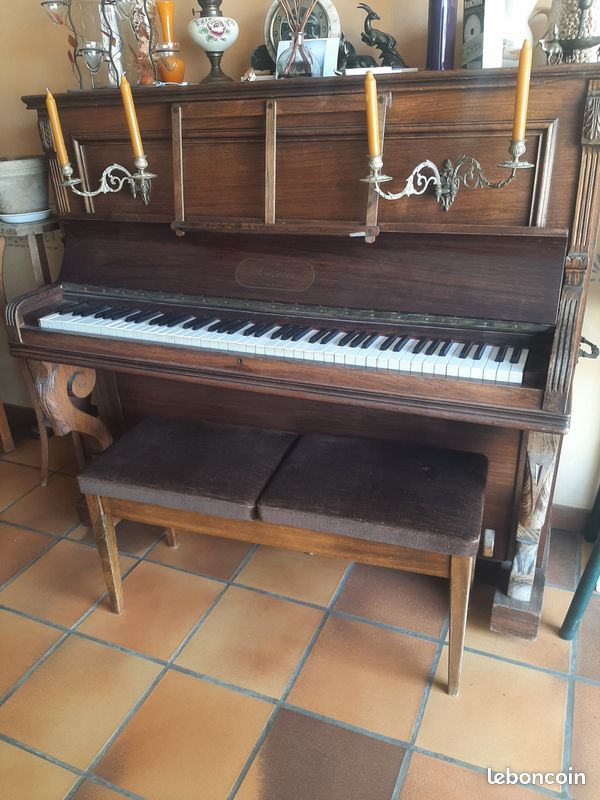 Piano droit M CATELEIN (image 1)