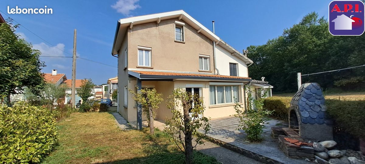 Maison 5 pièces 116 m² · à Lavelanet · 116 m² · 139 000 €