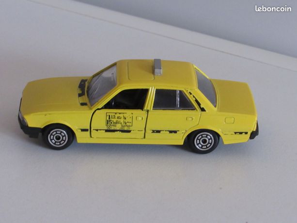 ATLAS MODÈLE VOITURE DieCast 1/43 Peugeot 505 Danielson Police France